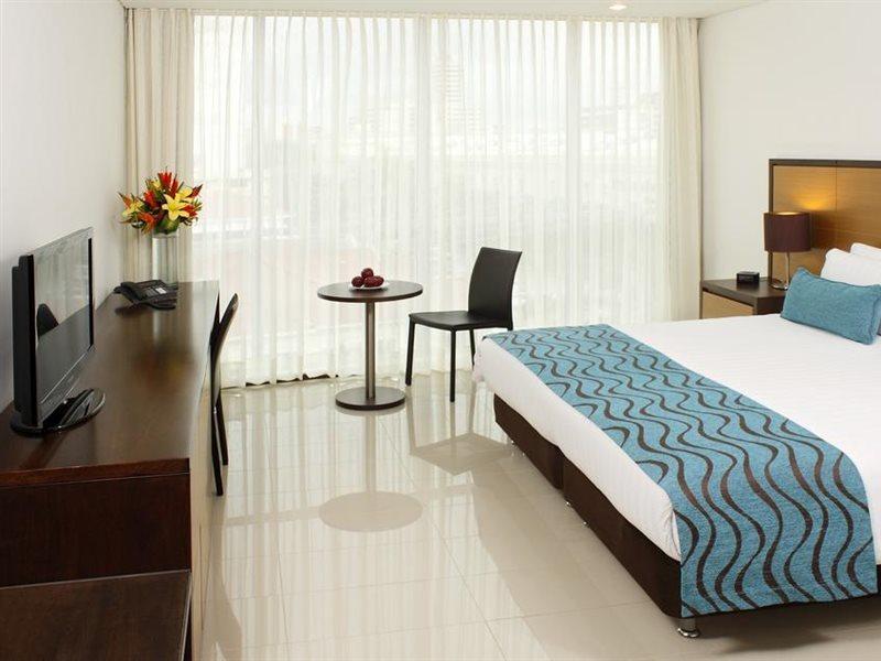 Estelar Alto Prado Barranquilla  Bagian luar foto A room at the hotel