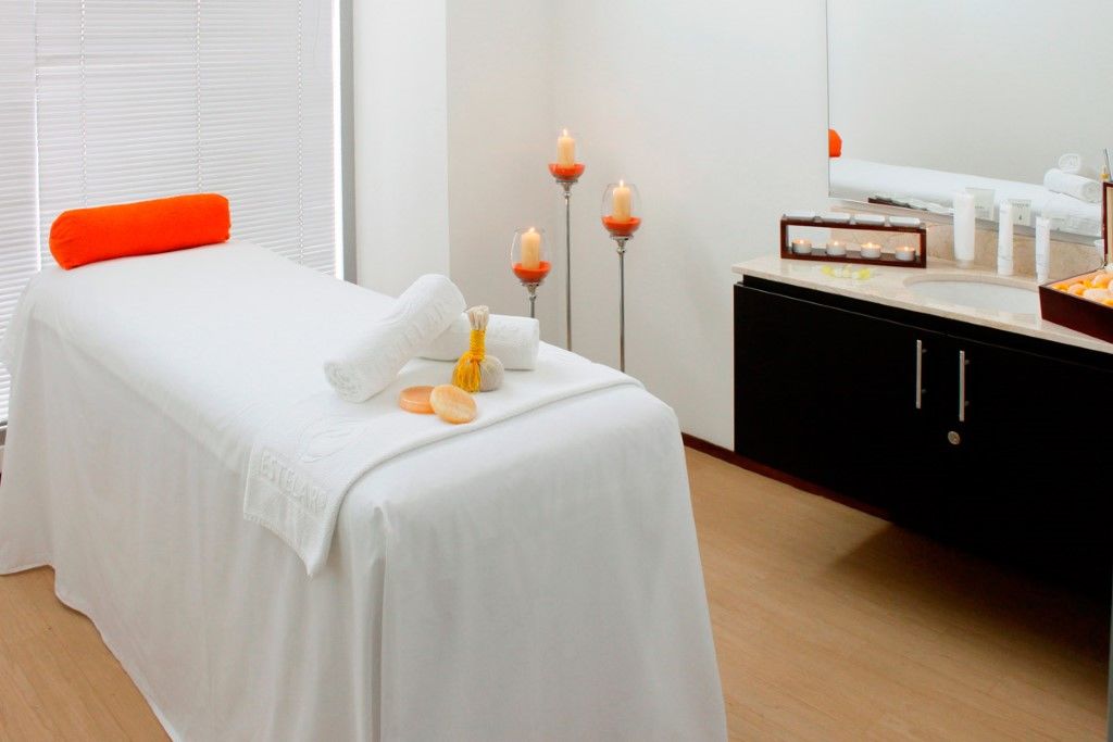 Estelar Alto Prado Barranquilla  Bagian luar foto A massage bed